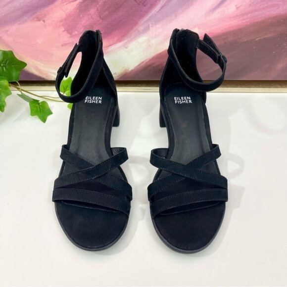 EILEEN FISHER Noni Strappy Leather Zip-Cuff Sandals in Black Size 8 - Picture 5 of 11